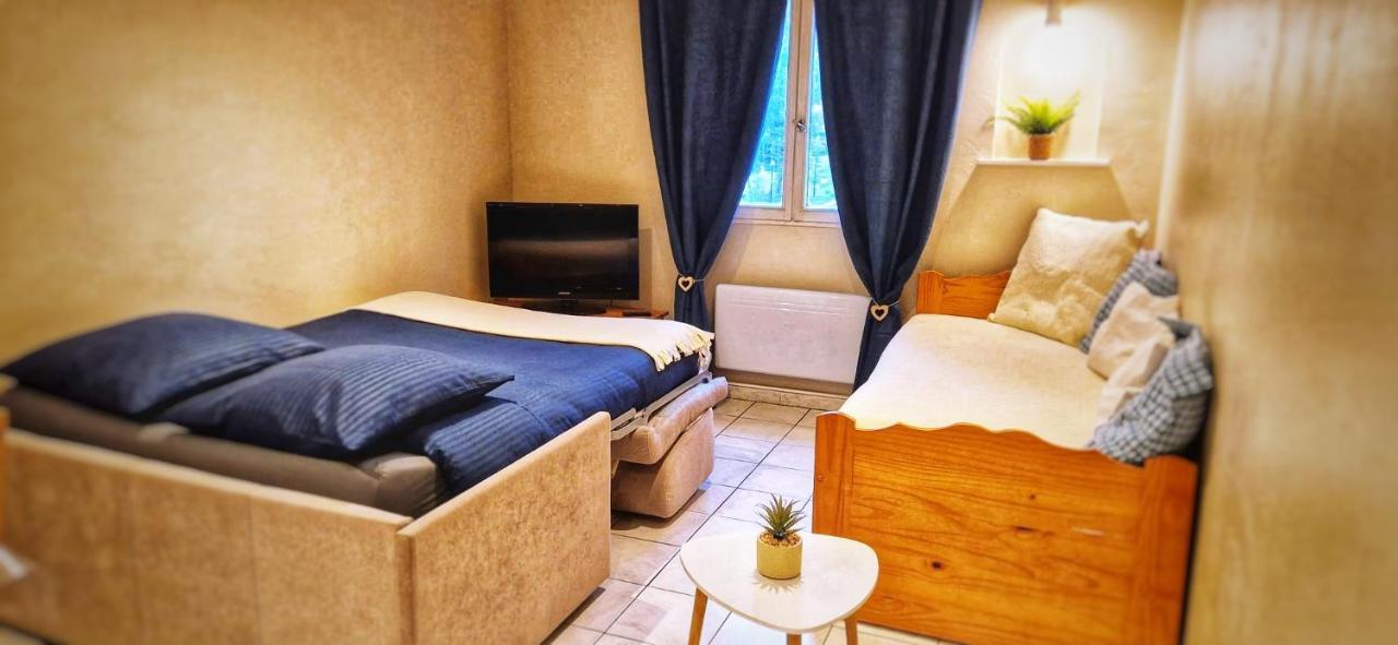 Grand Studio 3 Personnes Idealement Place Barcelonnette Exterior photo